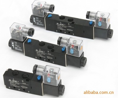 探秘空壓機核心配件 4V210-08電磁閥及其進口密封圈與線圈的選購指南
